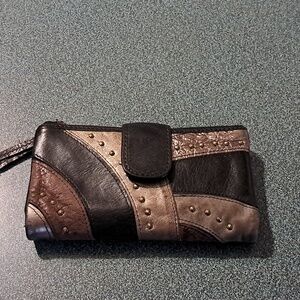 Fossil wallet